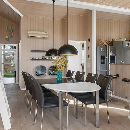 Arnia - 100m From The Sea By Interhome Otterup